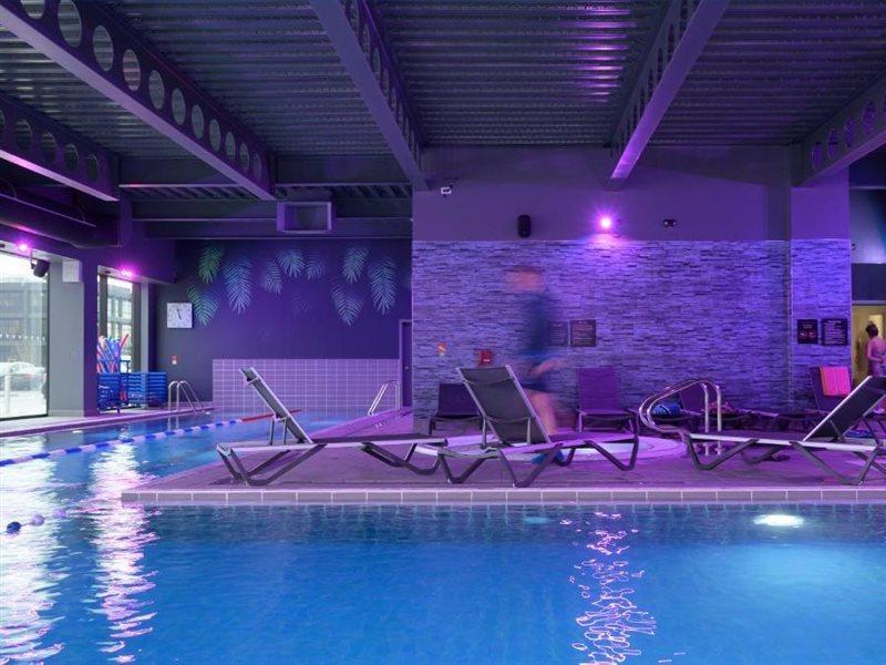 Village Hotel باسينغستوك المظهر الخارجي الصورة